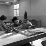 Lycée-pilote mixte de Montgeron. La réalisation d'une poterie.