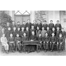 Petit Séminaire Sainte-Croix - Châteaugiron. (Ille et vilaine). 1940-1941.