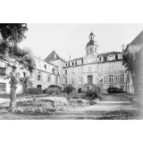 Ecole Normale d'Instituteurs des Basses-Pyrénées. Lescar. (Ancien Collège Barnabite : 17e, 18e Siècles).