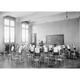 Ecole Pratique de Commerce et d'Industrie et Primaire Supérieure de Nîmes.