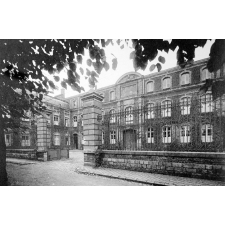 Ecole Normale d'Instituteurs du Nord à Douai.
