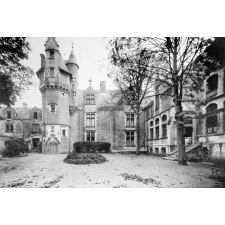 Ecole Primaire Supérieure de Jeunes Filles - Thouars.
