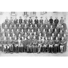 Institution Sainte-Marie à Riom. 1937-1938.