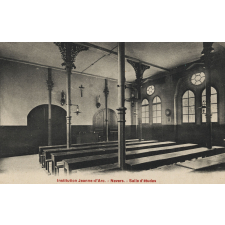 Institution Jeanne-d'Arc - Nevers - Salle d'études.