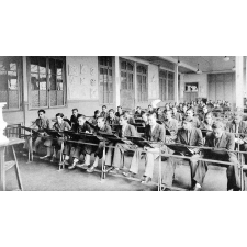 Chambre de Commerce de Paris - Ecole Commerciale de la Rive Gauche - 3, Rue Armand-Moisant - Paris (XVe) 1939.