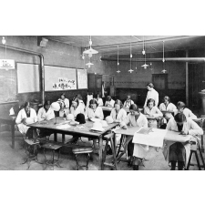 Ecole Pratique de Commerce et d'Industrie de Jeunes Filles de Dijon, 22, rue Condorcet.(Côte d'Or).