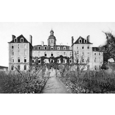 Ecole Normale d'Instituteurs des Basses-Pyrénées. Lescar. (Ancien Collège Barnabite : 17e, 18e Siècles).