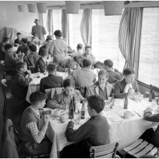 Voyage scolaire : Voyage sur le Rhin : Petit-déjeuner