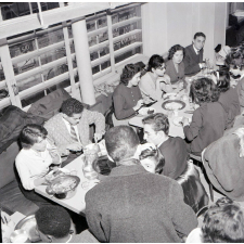 Restaurant universitaire médico-social : Le Prince : Etudiants : Repas