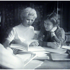Collège-lycée technique Sophie Germain : la formation des secrétaires.