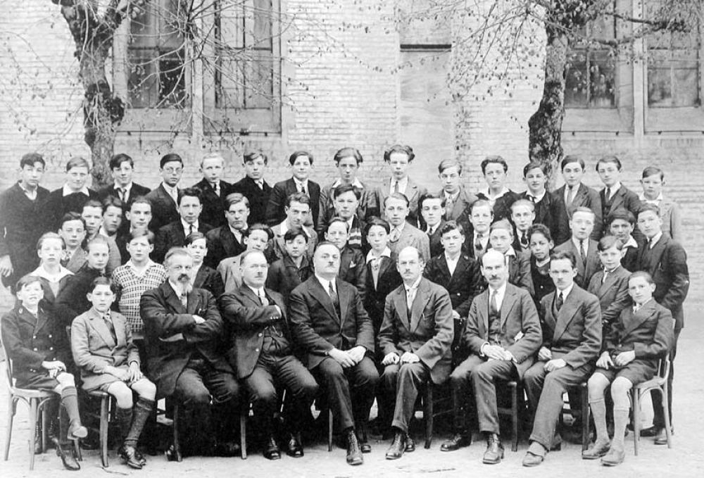 Collège Municipal et Ecole Primaire Supérieure de Garçons - St-Lô. Manche 1930 - 1931.