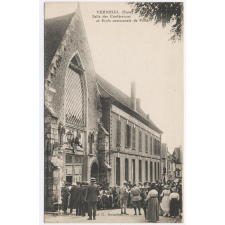 Verneuil (Eure) - Salle des Conférences et Ecole communale de Filles.