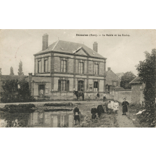 Douains (Eure) - La Mairie et les Ecoles.