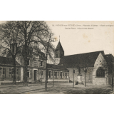 41 - Mehun-sur-Yèvre (Cher) - Place du Château - Ecole et Eglise - Castle-Place - School and church.
