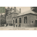 Hautot-sur-Mer (Seine-Inférieure) - 3 - La Mairie et les Ecoles - The Town-house and the Schools.