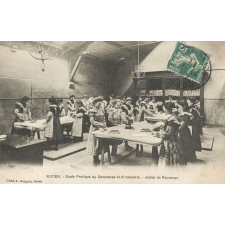 Rouen - Ecole Pratique de Commerce et d'Industrie - Atelier de Repassage.