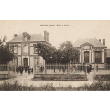 Boisney (Eure) - Ecole et Mairie.