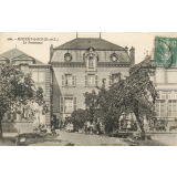 260 - Nogent-le-Roi (E.-&-L.) - Le Pensionnat.