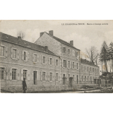 Le Chambon-de-Tence - Mairie et groupe scolaire.