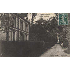 Valletot (Eure) - Mairie et Ecoles.