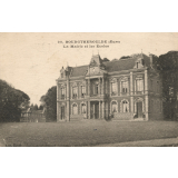 20 - Bourgtheroulde (Eure) - La Mairie et les Ecoles.