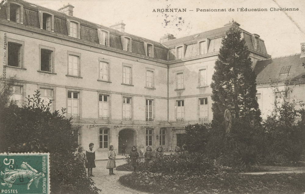 Argentan - Pensionnat de l'Education Chrétienne.