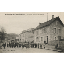 Bonneuil-en-Valois (Oise) - La Poste et Ecole de Garçons.