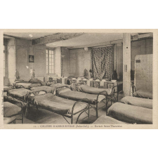 11 - Colonie d'Ambourville (Seine-Inf.) - Dortoir Saint-Tharcisius.