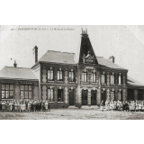 446 - Blacqueville (S.-Inf.) - La Mairie et les Ecoles.