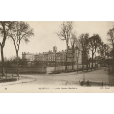 88 - Beauvais - Lycée Jeanne Hachette.