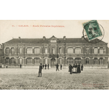 11 - Calais - Ecole Primaire Supérieure.