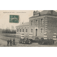 Raizeux (S.-&-O.) - Ecoles & Mairie.