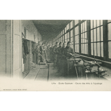 Lille - Ecole Ozanam - Cours des Arts à l'Ajustage.
