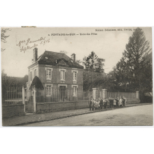 2 - Fontaine-le-Dun - Ecole des Filles.