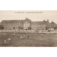 48 - Sélestadt - Ecole Normale de jeunes Filles.