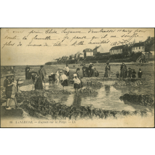 16 - Langrune - Enfants sur la Plage.