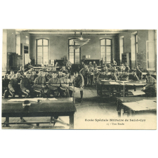 Ecole Spéciale Militaire de Saint-Cyr - 15 - Une Étude.