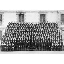 Ecole des Apprentis-Mécaniciens. Lorient - 1932.
