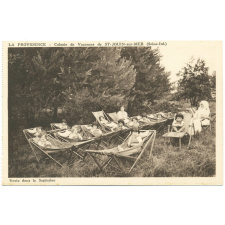 La Providence - Colonie de Vacances de St-Jouin-sur-Mer (Seine-Inf.) - Sieste dans la Sapinière.