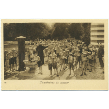 Le Chantier. Oeuvre Sociale - 199, rue de Bercy, Paris-XIIIe - Tél.: Diderot 24-24 - Nos Colonies de Vacances aux bords du Lac Léman - Chens (Haute-Savoie) - Distribution du courrier.