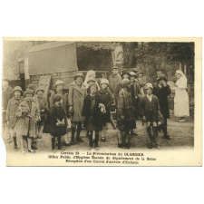 Corrèze 33 - Le Préventorium du Glandier - Office Public d'Hygiène Sociale du département de la Seine - Réception d'un Convoi d'arrivée d'Enfants.