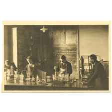 Le Rancher-Téloché - Salle de Chimie.