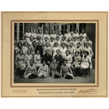 Ecole primaire de jeunes filles, rue de Patay, Paris.