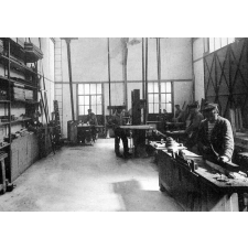 Ecole des Apprentis-Mécaniciens. Lorient - 1932.
