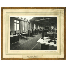 Lycée Janson de Sailly, Laboratoire de Chimie, Paris.