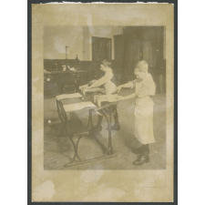 Travail du bois. 