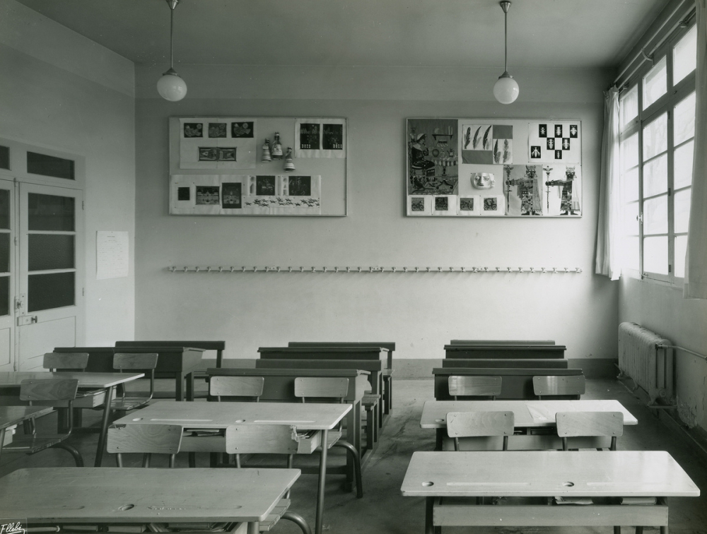 Ecole industrielle de Rouen (EIR). Salle de classe Ecole de chimie d'Armentières