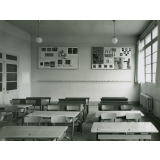 Ecole industrielle de Rouen (EIR). Salle de classe Ecole de chimie d'Armentières