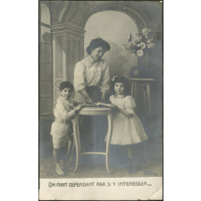 On finit cependant par s'y intéresser