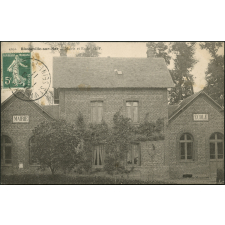Blosseville-sur-Mer : Mairie et Ecole
